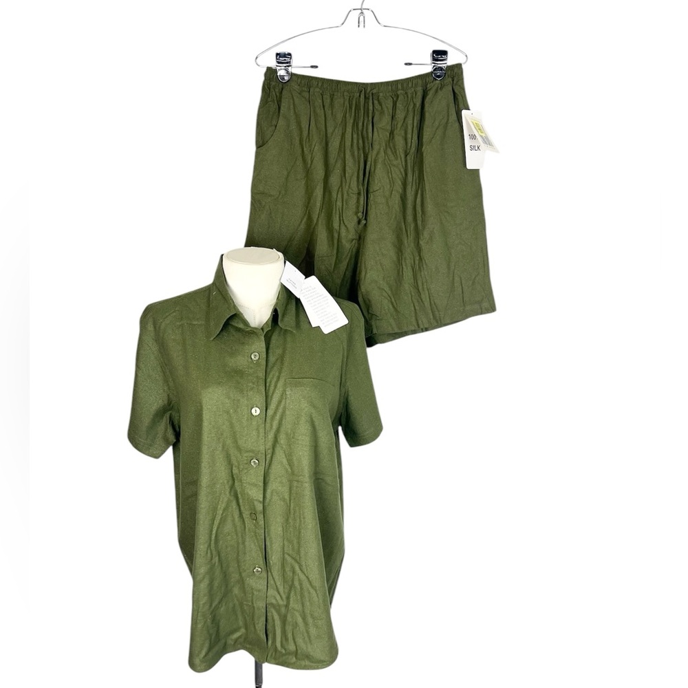 Vintage Lemon Grass size 2 Piece Shorts‎ & Button Down Top Nubby Silk petite L